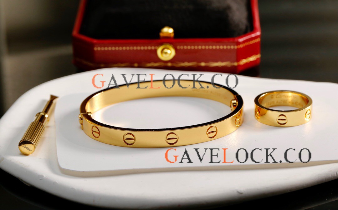 Gift set -Replica Cartier Love Yellow Gold Bangle and Ring Wide Model